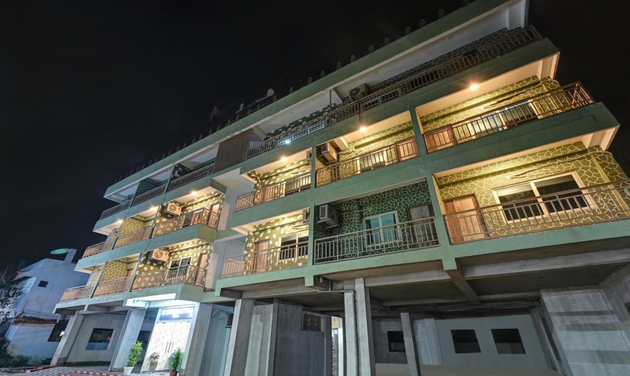 Hotel Treebo Sidhartha Elite Bhubaneswar Esterno foto